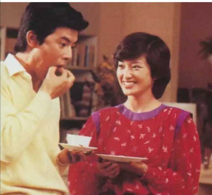 山口百惠的人生选择与归路的启示,山口百惠退出演艺圈的生活方式