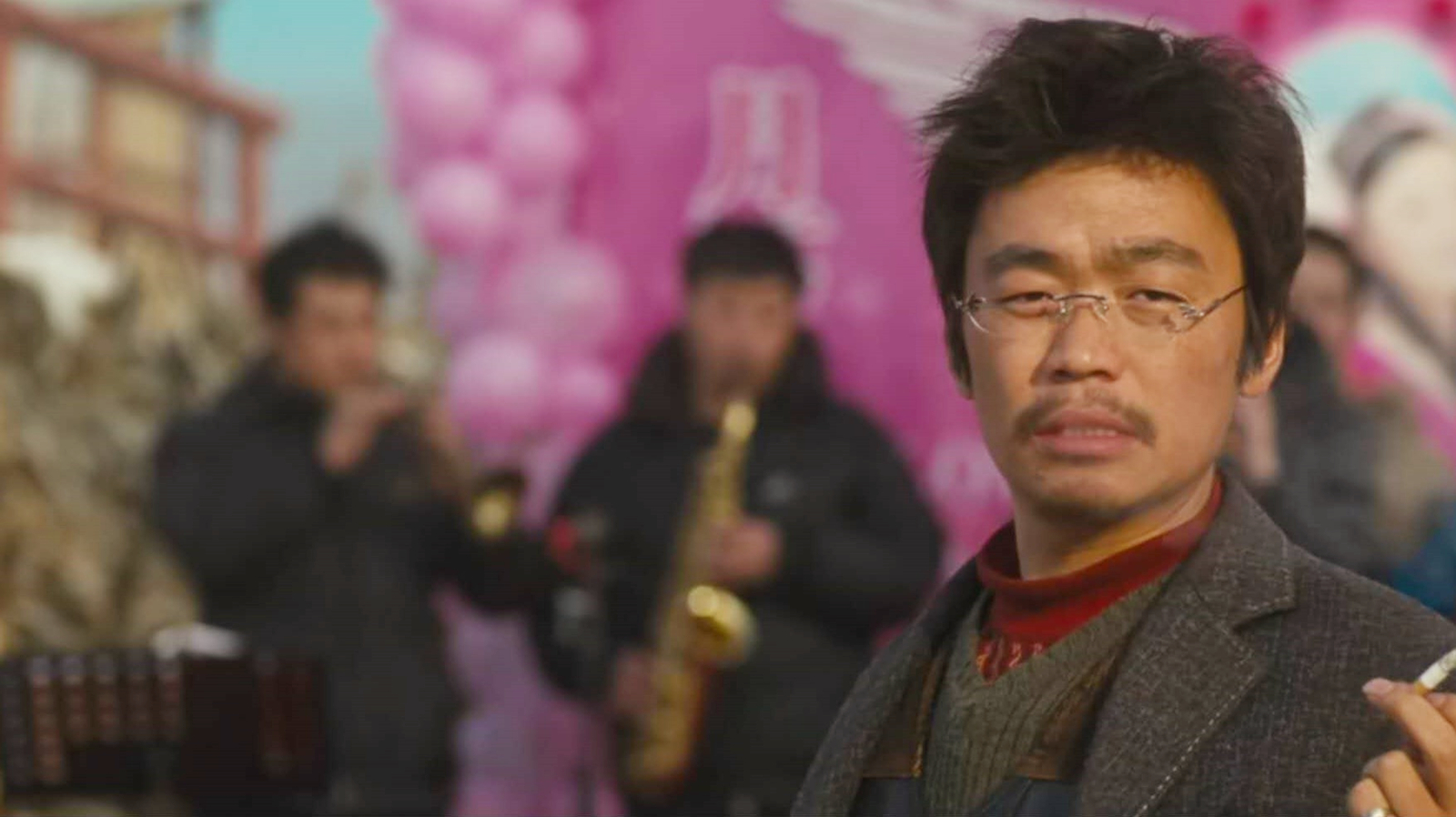 达叔哭戏演技炸裂的瞬间,游本昌半哭半笑表情动图