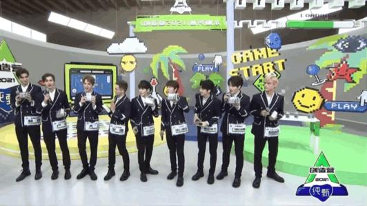 听闻利路修想下班，百万“笋丝”齐上阵，誓将他推入“火坑”