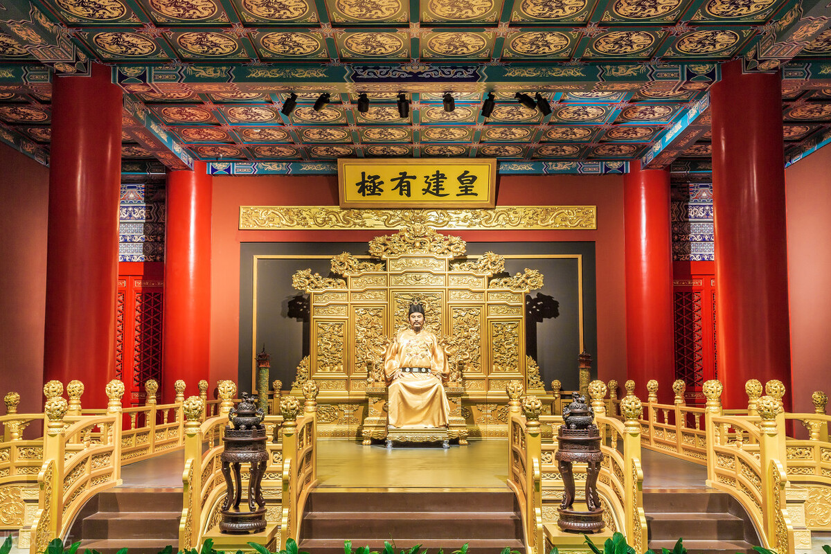 清后期最有作为的皇帝,清王朝最后一位皇帝