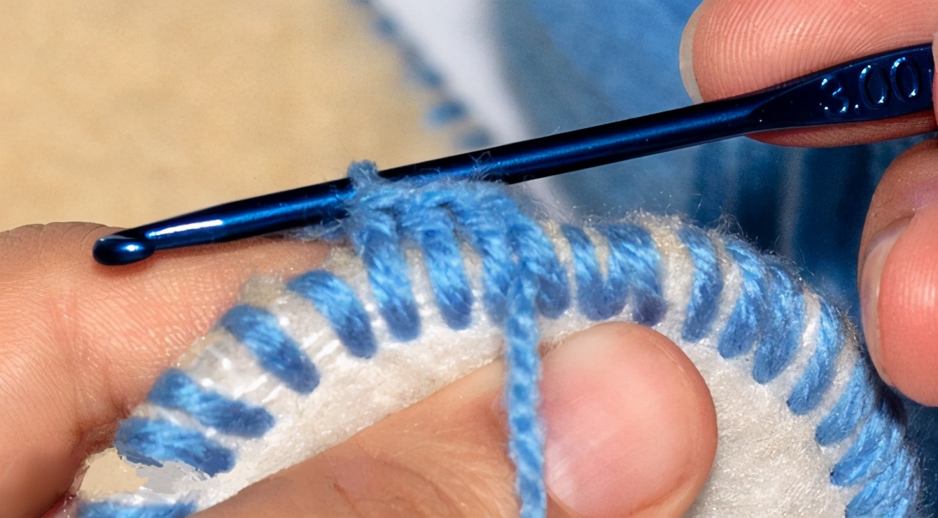 怎么用毛线做鞋垫花样,用毛线制作鞋垫