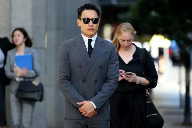 当红男星的沉浮记：深陷桃色泥沼，被困澳洲723天后妻离子散