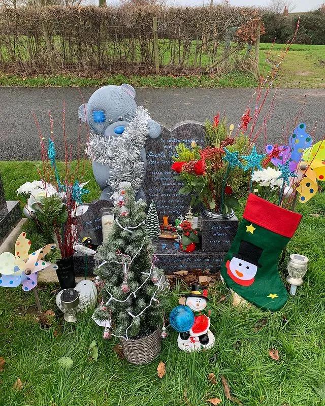 结婚30年生22娃，网友群嘲太窒息了，结果他们的生活却啪啪打脸