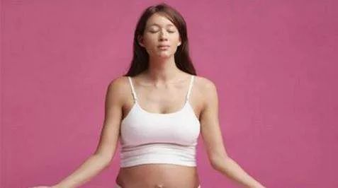 怀孕后，胃顶胃难受是怎么回事？