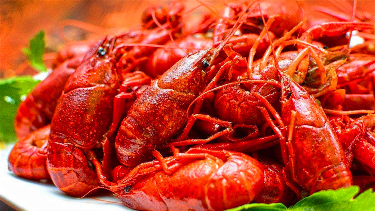 正宗潜江油焖小龙虾的做法,油焖小龙虾用什么油不会油腻