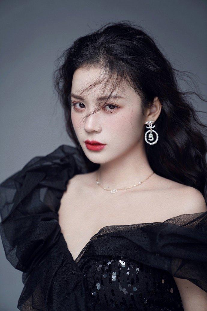 眼睛很好看的人特征,眼睛好看的人有什么特征