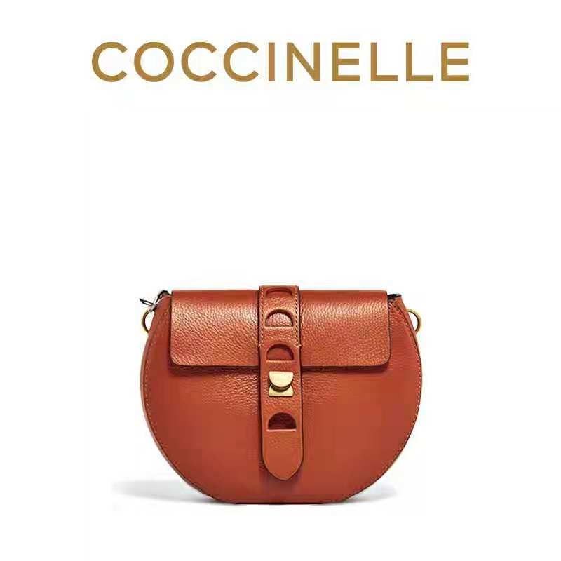 mk包和蔻驰哪个档次高,蔻驰mk必买十大经典包