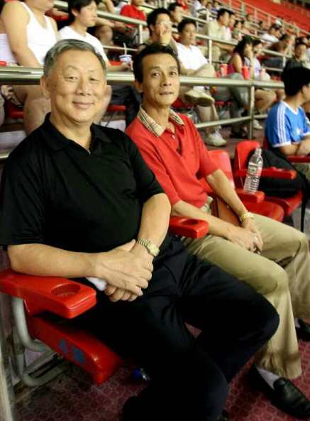 上海足球李中华年轻照片,足球李中华个人简介