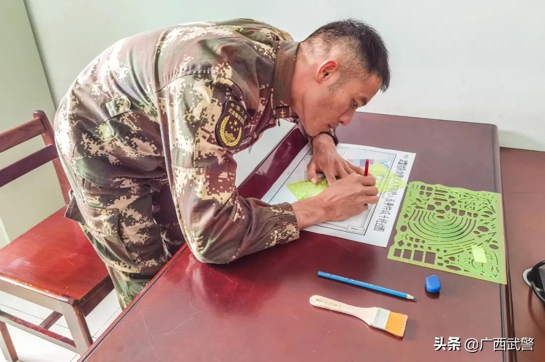 军校学什么专业当参谋,在大机关当参谋好吗