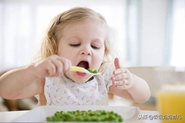 七个月宝宝怎么喂养辅食,7个月宝宝应该解锁哪些辅食