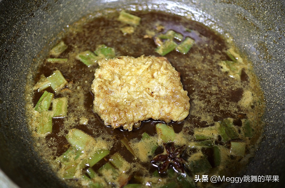 上海老式酥炸大排面,早餐来碗热气腾腾的大排面