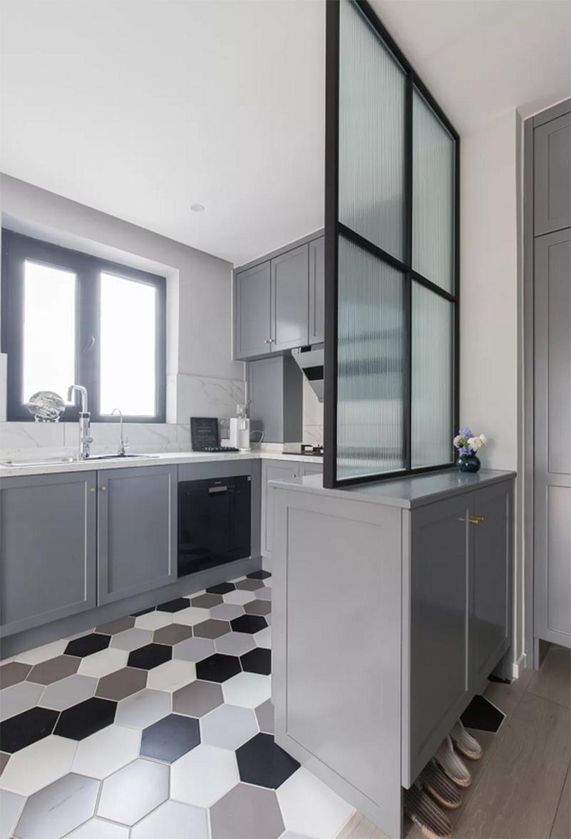 折叠式餐桌效果图小户型,小户型开放式厨房折叠隐藏餐桌