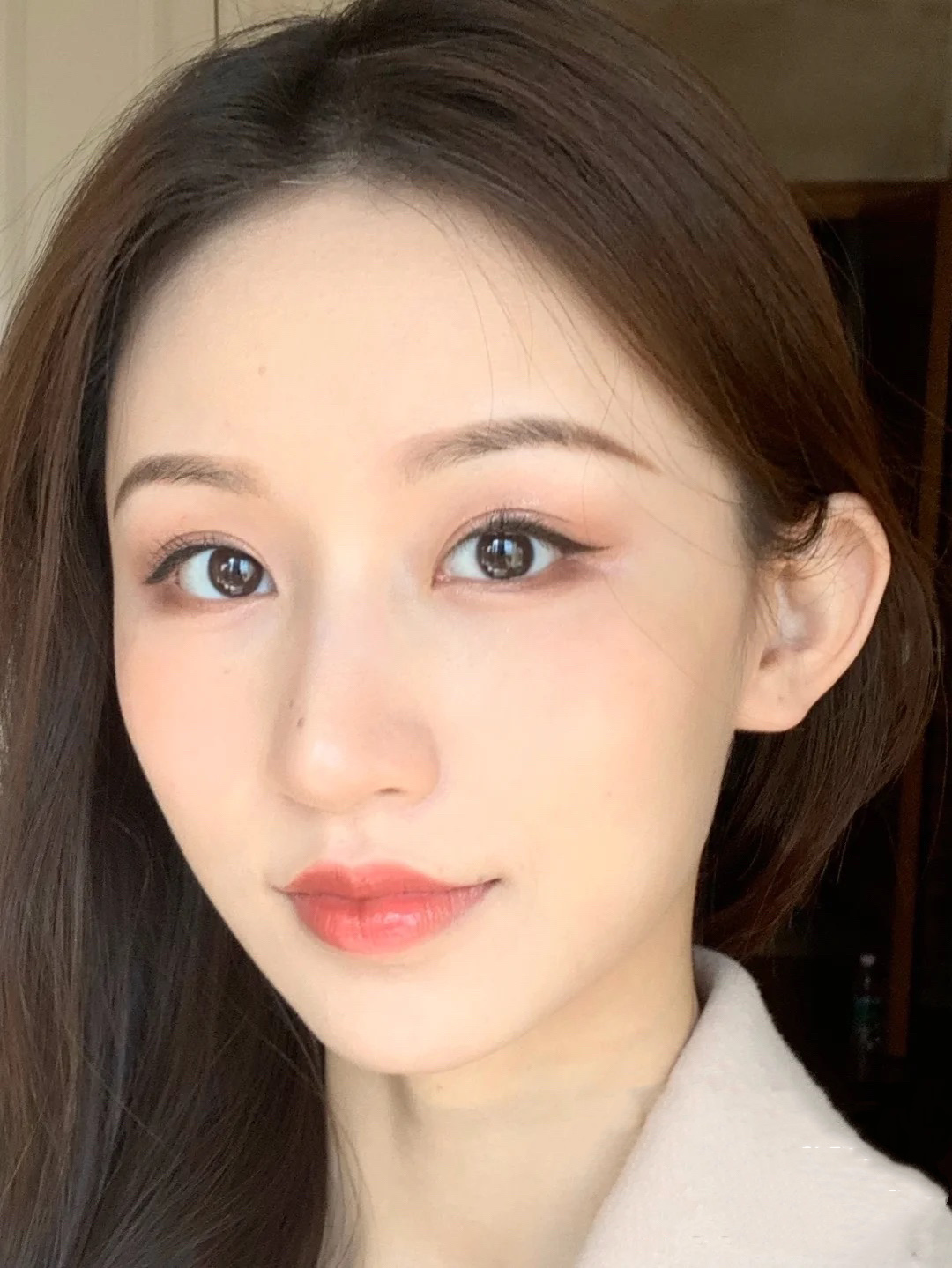 想要素颜女神必备的化妆技巧,非常详细的化妆步骤你学会了吗