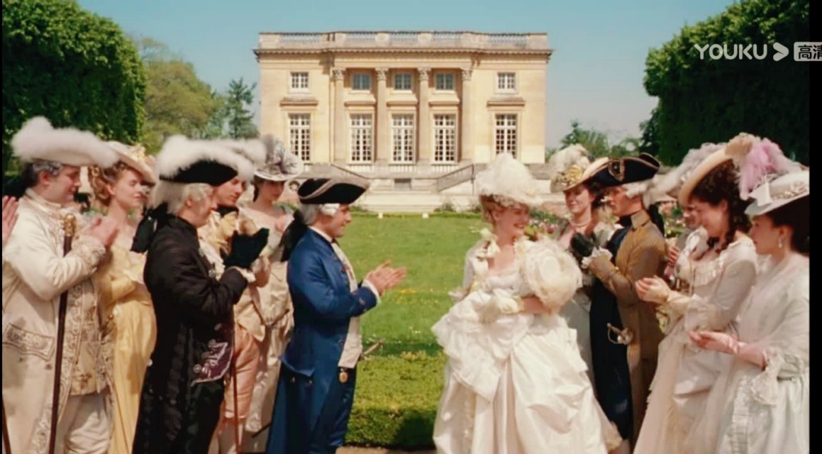 zara鏃╂槬绌挎惌,zara鏄ュ浼戦棽绌挎惌