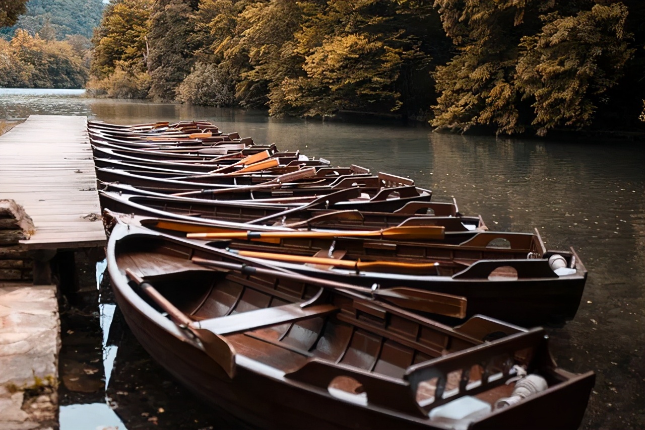 为什么别人写景色就美好，我写就没人看，教你使用寄情于景