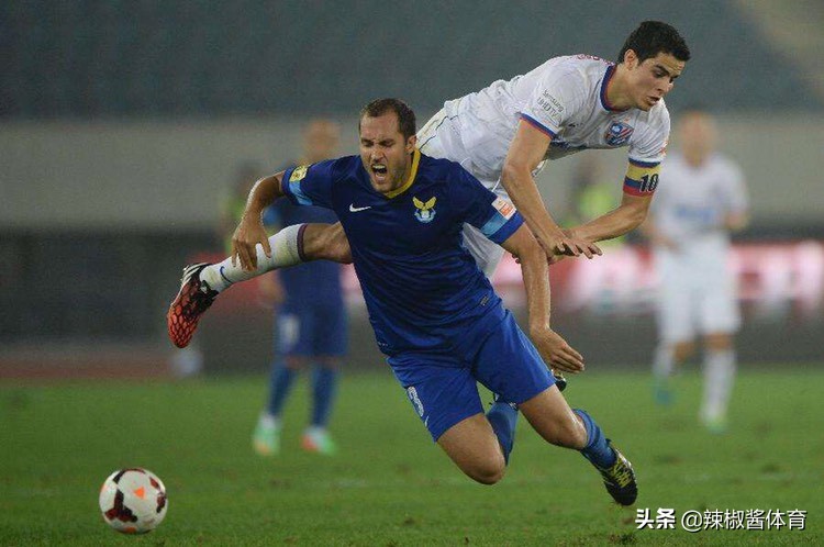 大连一方的后卫丰特,大连足球外援丰特