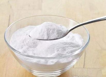 白衣服茶渍什么方法最有效去除,衣服上有油渍茶渍怎么清洗最有效