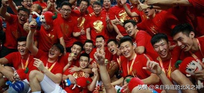 中国足球跟国外的差距,中国足球距离世界杯最近的一次