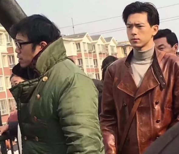 听说李现要来东北搓澡!小编必须给他安排明白儿的