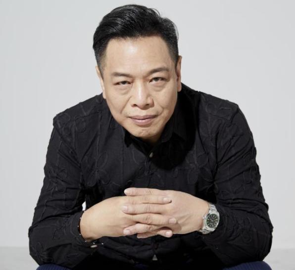 被一个红包骗入行，从同桌到搭档，周星驰与如花李健仁的不解之缘