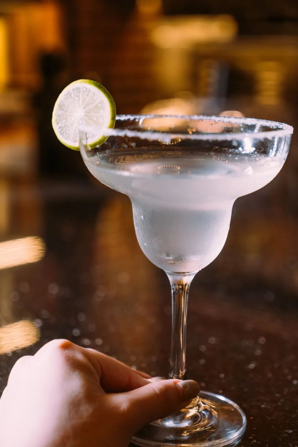 700平米小型仓库,仓库式酒水批发