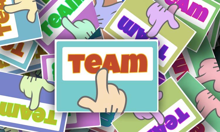 当领导听信小人说坏话该怎么办,遇到小人领导背地里使坏怎么办