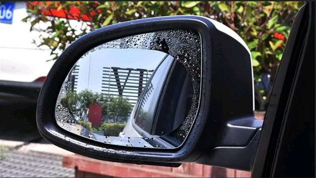 牙膏涂后视镜防雨,汽车后视镜防雨剂怎么去除