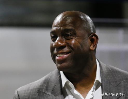 湖人总冠军2020年詹姆斯讲话,湖人詹姆斯夺冠发言