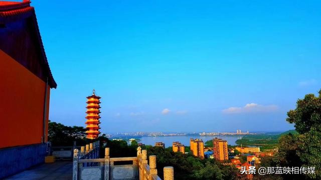 圣安寺看洞庭湖,洞庭湖圣安寺