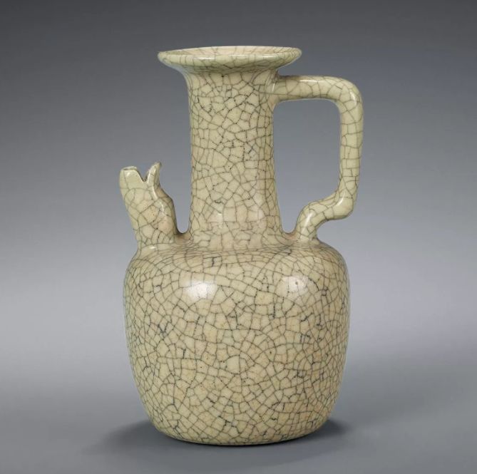 印青执壶拍卖 (斗彩执壶多少钱)