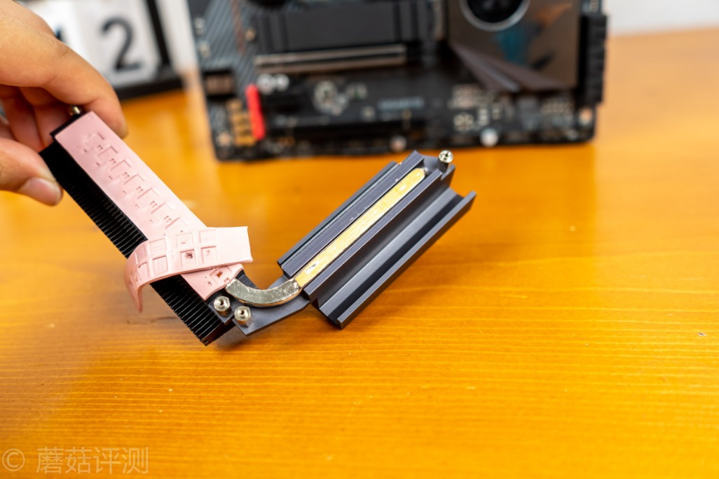 技嘉x570主板芯片组升级教程,技嘉x570aorusprowifibios更新