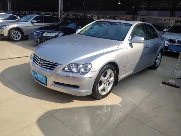 10年的丰田锐志二手车价格多少钱,12年丰田锐志的优点和缺点