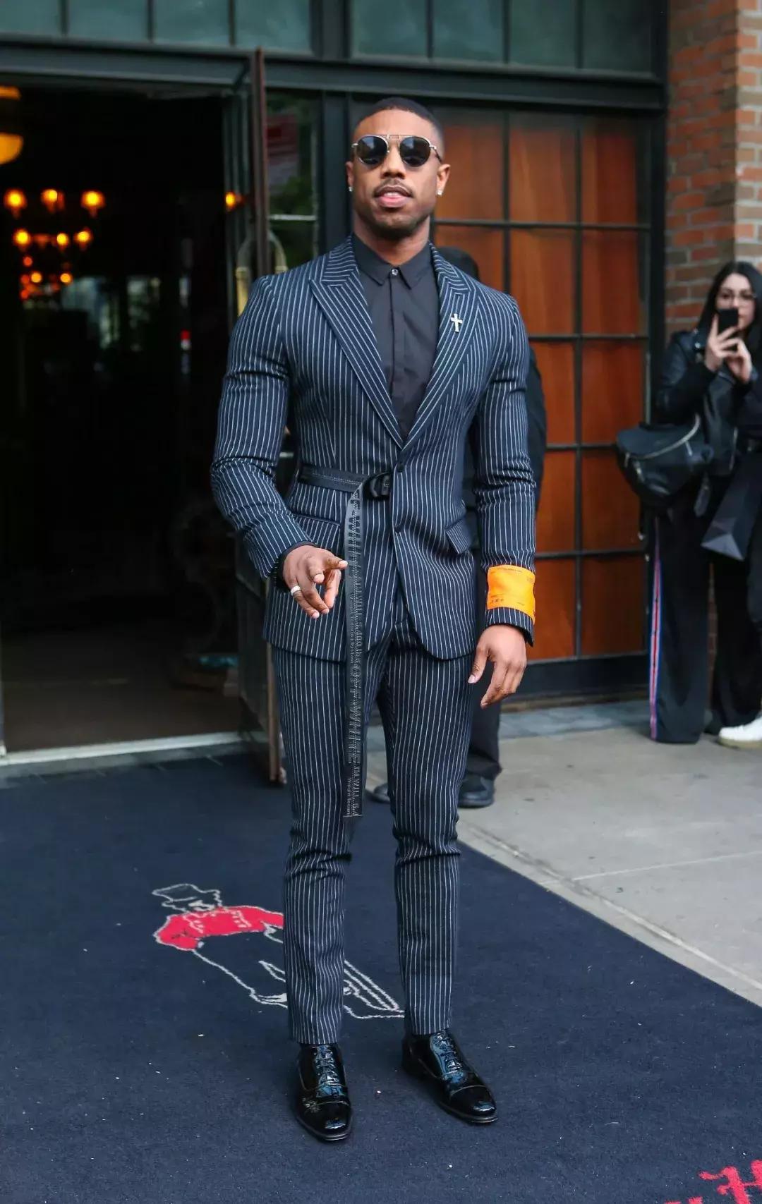 gucci双g皮带搭配男士,gucci双g皮带现在还流行吗