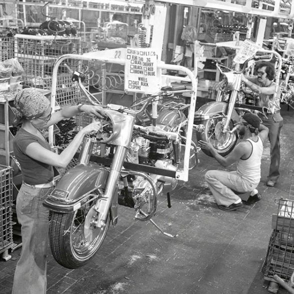 哈雷火爆全网,最近很火的哈雷摩托车视频