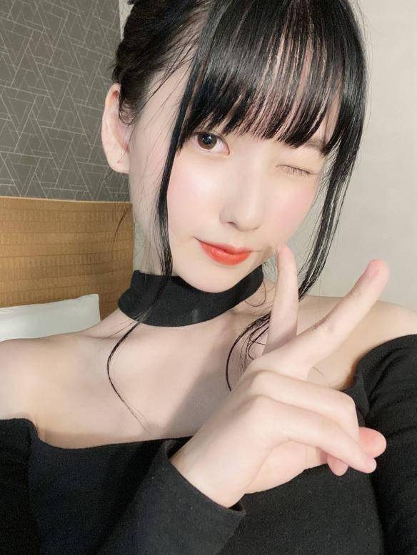 森嶋杏和奥由衣，两位美得看一眼就忘不了的美女专访