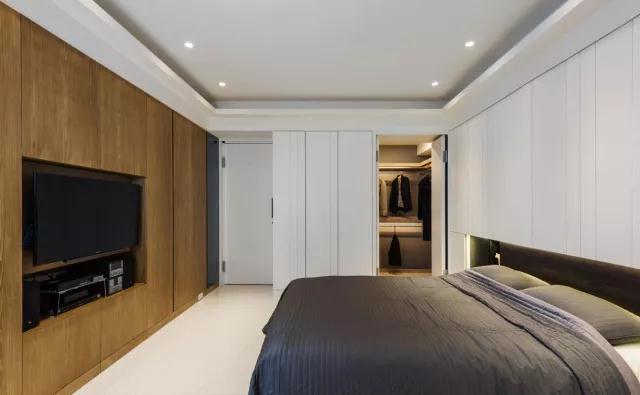 一楼潮湿地面铺什么砖防潮,一楼地面潮湿防潮做法