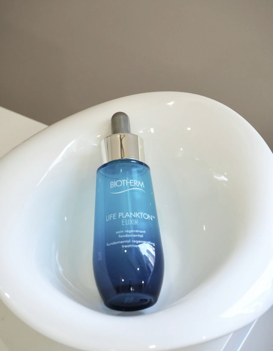 什么年龄适合用什么抗老精华,抗老用什么精华便宜又好用