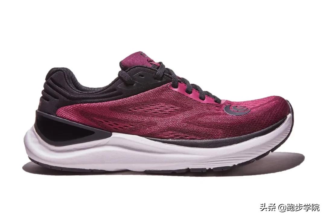 跑步者必穿的十双跑鞋,公认十大最舒服的跑鞋测评