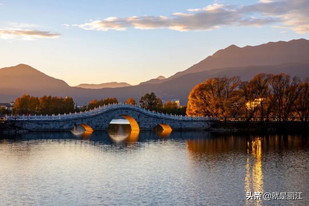 丽江是个怎样的地方,丽江是一个浪漫的城市