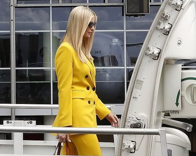 伊万卡zara,伊万卡蓝色正装