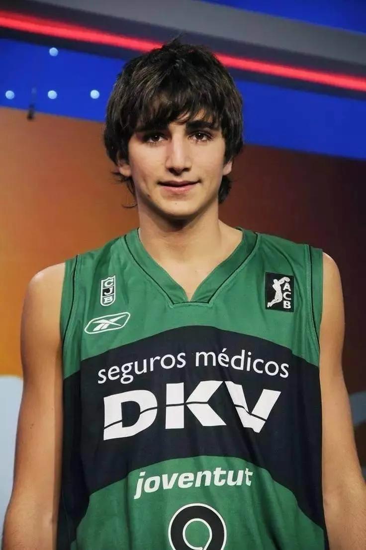 三分球9中8,三分9中6砍下26分