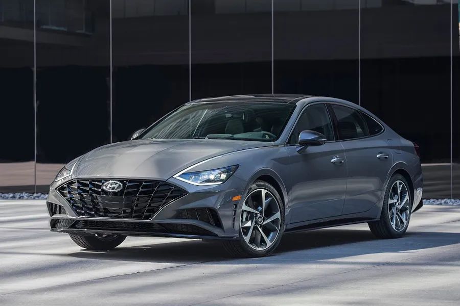 12款高尔夫旅行版和10款汉兰达2.7,高尔夫和新款汉兰达