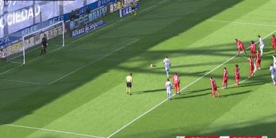 齐达内怒踢德贾明哈,齐达内却用真正玄学带皇马三连冠