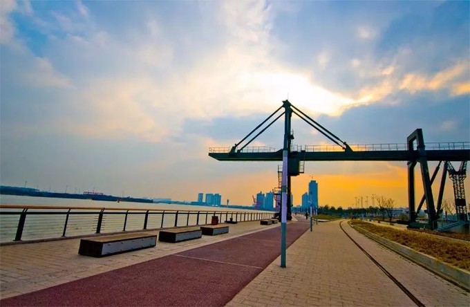 上海地铁附近景点推荐,上海地铁15号线沿线有哪些景点