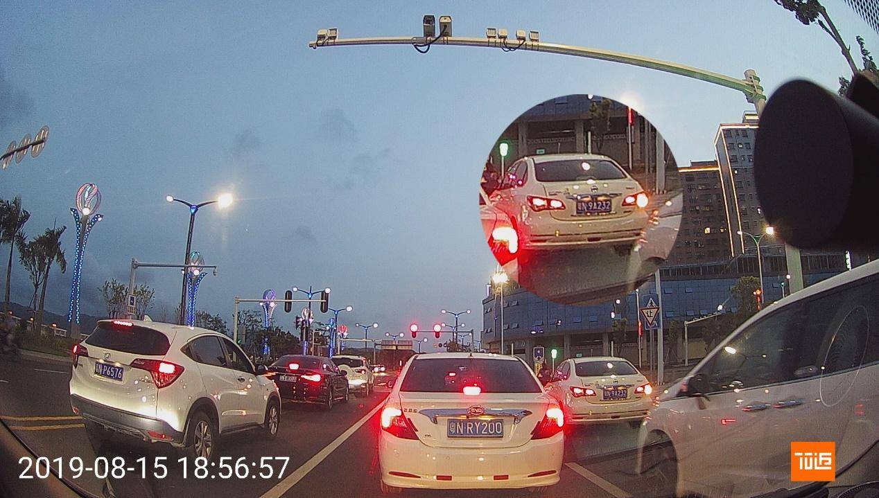 70迈和360哪款后视镜行车记录仪好,70迈智能行车后视镜梦想版