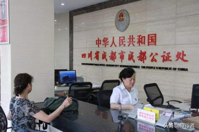 老人去世注销户口身份证给回吗,人死亡注销户口后身份证还有效吗