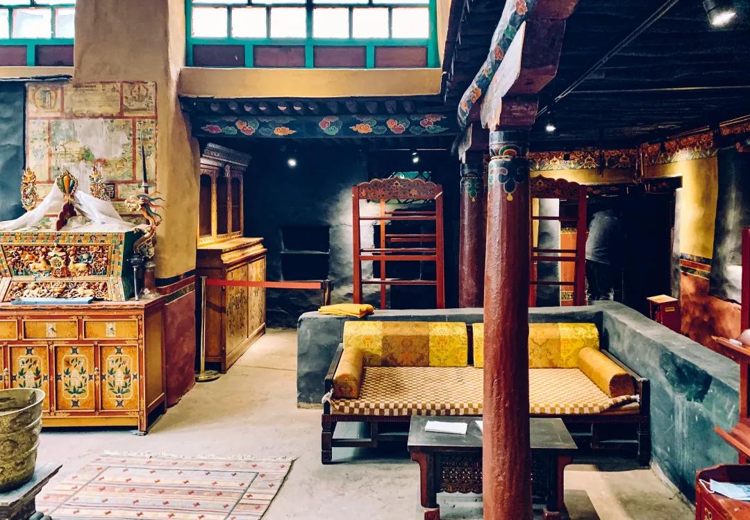 屋内天地|你看不懂的藏式朱甍