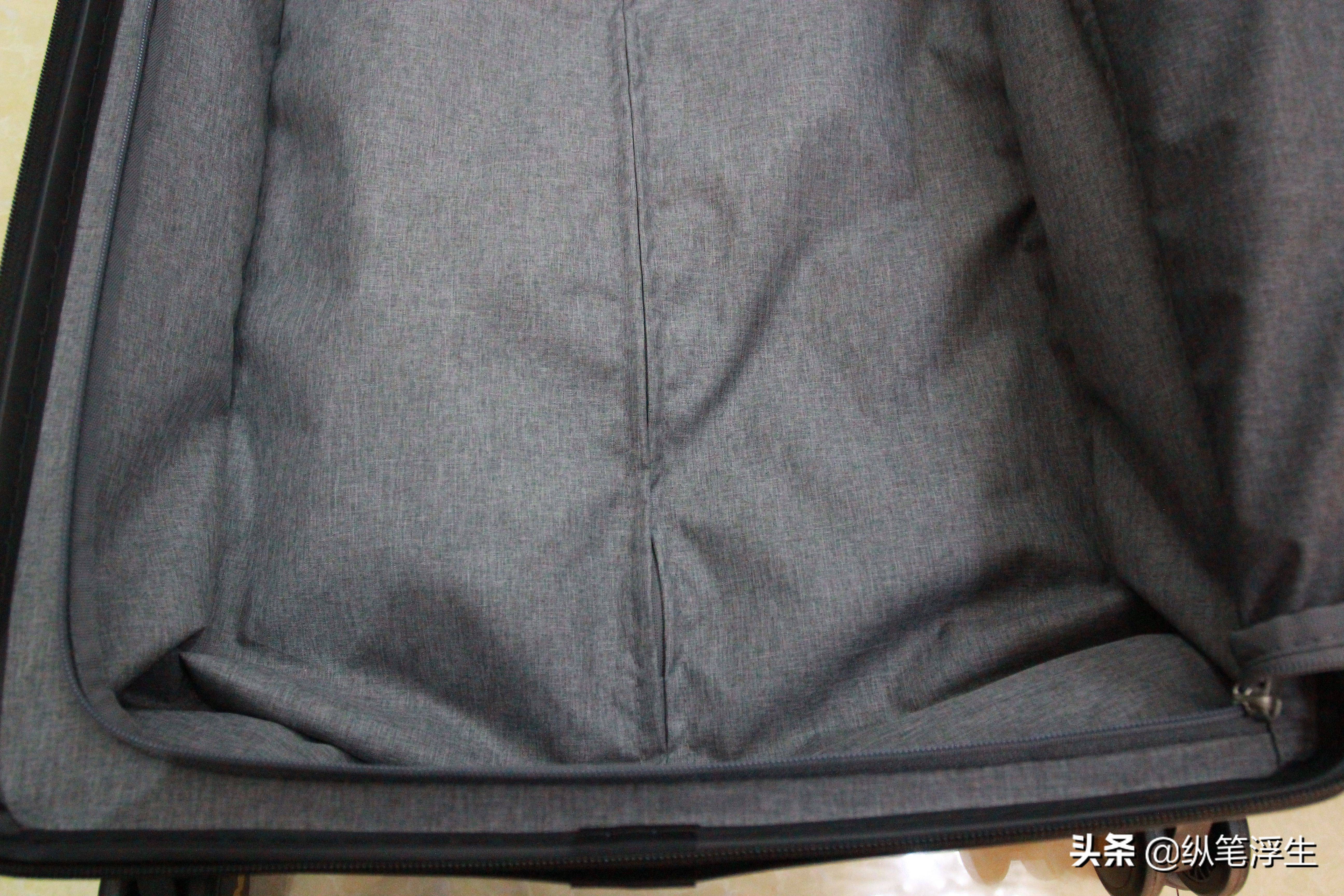 旅行箱爆款地平线8号,超大容量旅行箱100寸