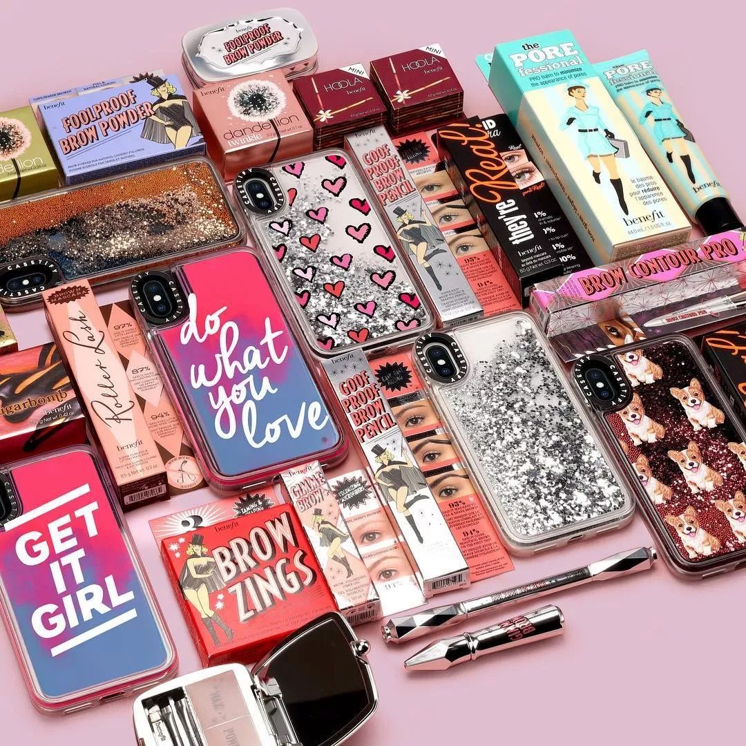 让登上福布斯的Kylie金小妹宠幸的手机壳是？