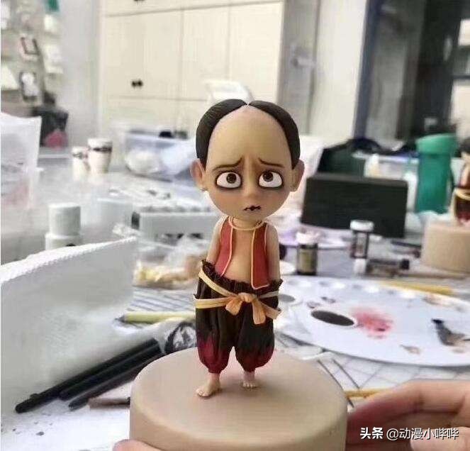 《上海堡垒》众筹手办失败，隔壁《哪吒》笑而不语：你的大炮呢？